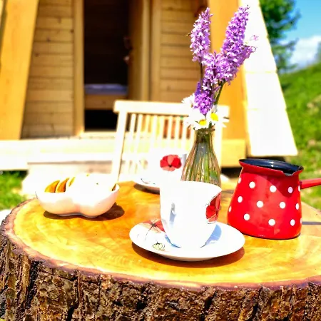 Glamping Brodej Hotel Vitanje Exterior photo